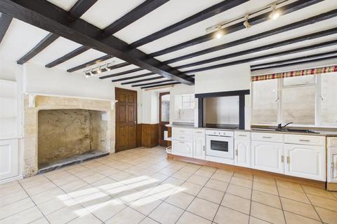 3 bedroom terraced house for sale, Marshfield Road, Chippenham SN15