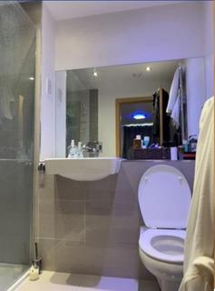 2 bedroom flat to rent, Creek Mill Way, Dartford