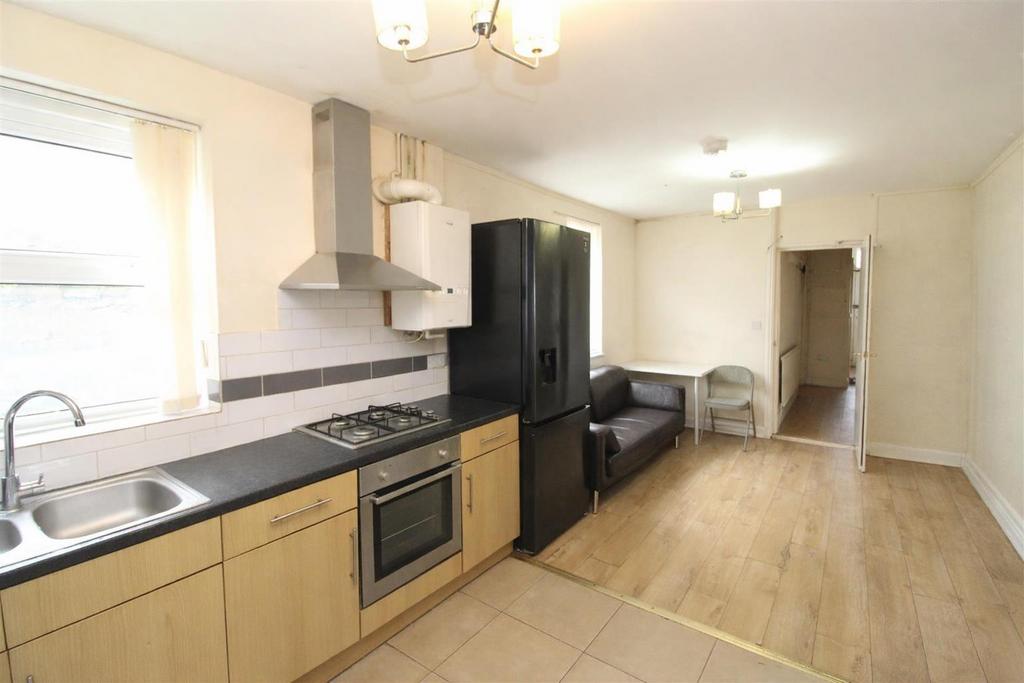 Arran Street, Cardiff CF24 - View 5