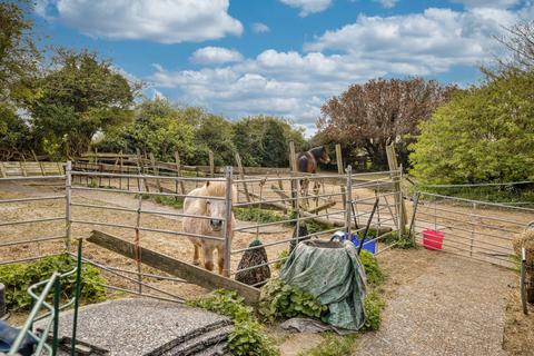 3 bedroom detached house for sale, George Hill Road, Kingsgate, Broadstairs, Kent, CT10
