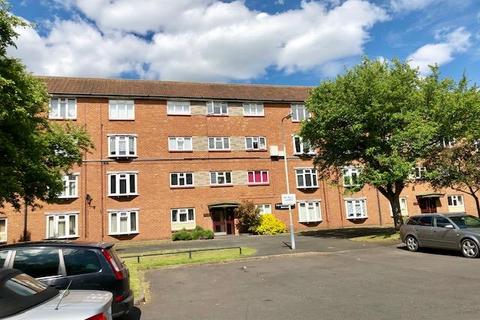undefined, TETTENHALL, St. Michaels Court
