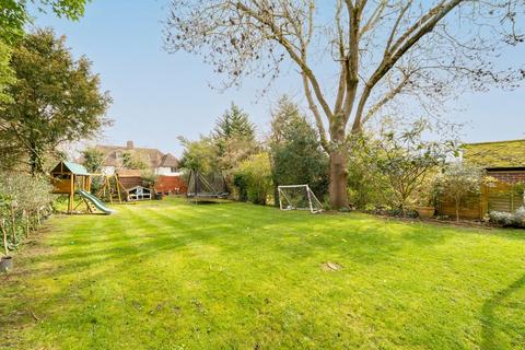 5 bedroom semi-detached house for sale, Gurney Drive, London N2