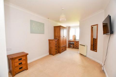 1 bedroom retirement property for sale, Tylers Ride, South Woodham Ferrers