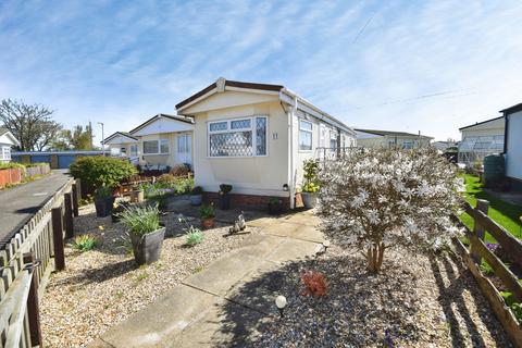 2 bedroom park home for sale, Sunnyside Park, Skegness PE25