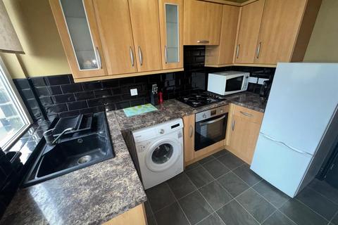 1 bedroom terraced house for sale, Manchester Road, Huddersfield