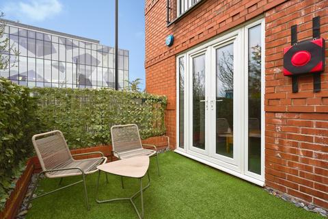 2 bedroom flat for sale, Terret Close, WALSALL, West Midlands, WS1