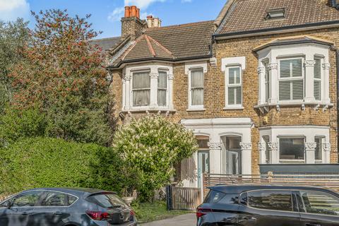 Fenwick Road,  Peckham, SE15
