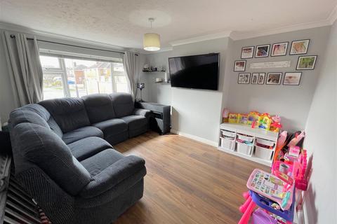 4 bedroom semi-detached house for sale, Sheepscombe Close, Benhall, Cheltenham