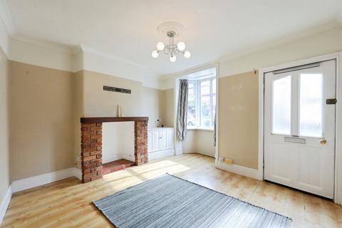 3 bedroom cottage for sale, Warwick Road, Wellesbourne, Warwick