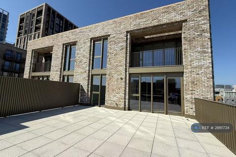 3 bedroom flat to rent, Boxwood Gardens, London, E1W
