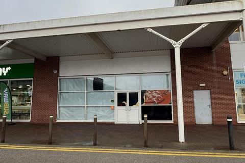 Shop to rent, Hucknall Rd Nottingham NG5 9DD