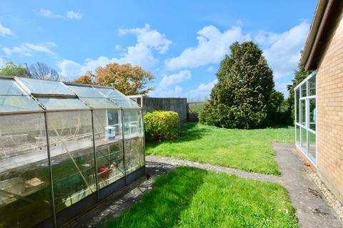 2 bedroom detached bungalow for sale, Farfield Close, Sawtry, Huntingdon, PE28