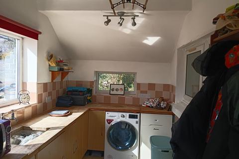2 bedroom property with land for sale, Kidwelly SA17