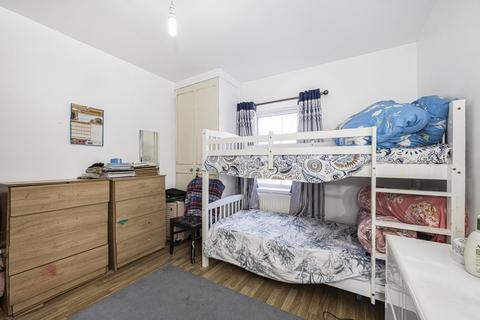 1 bedroom flat for sale, Mile End Road, London E1