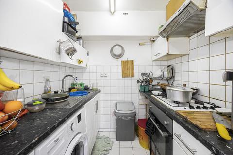 1 bedroom flat for sale, Mile End Road, London E1