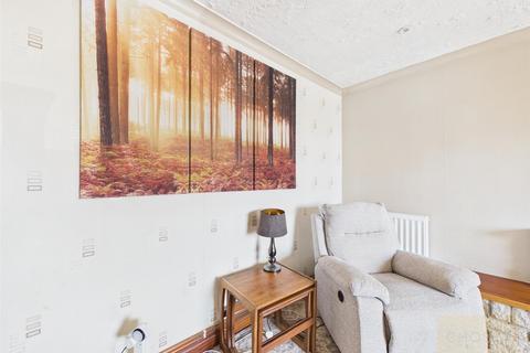 3 bedroom maisonette for sale, Two Hedges Road, Bishops Cleeve, Cheltenham