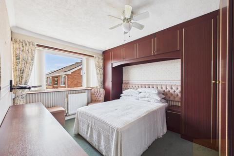 3 bedroom maisonette for sale, Two Hedges Road, Bishops Cleeve, Cheltenham
