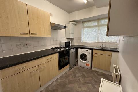 3 bedroom apartment to rent, Inwood Court, Rochester Square, London, NW1 9HS