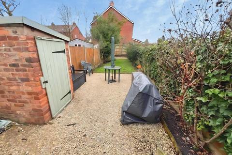 2 bedroom end of terrace house for sale, Highbridge Road, Sutton Coldfield