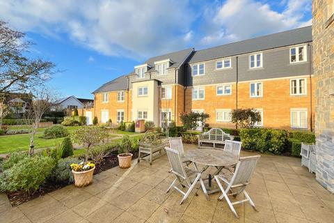 10 De Clare Lodge, Westgate, Cowbridge, The Vale of Glamorgan CF71 7FR