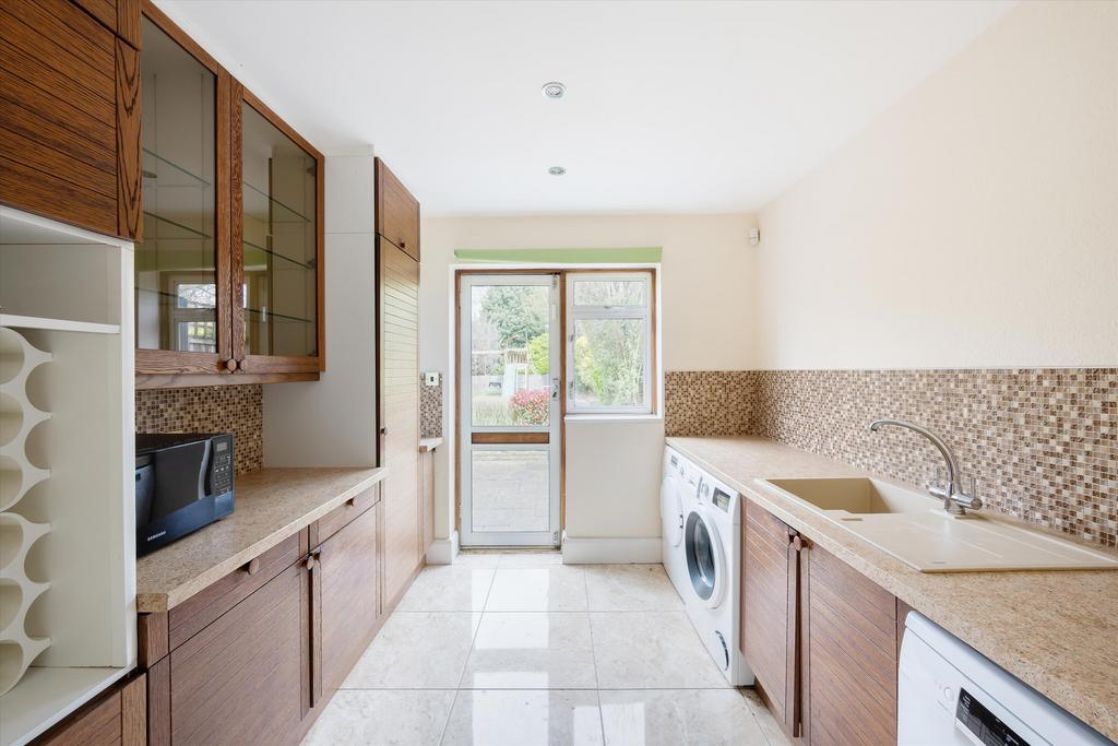 Utility room, utility