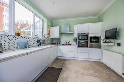 3 bedroom detached house for sale, St Helens Close, Southsea