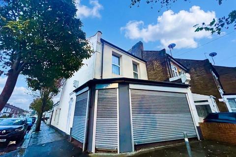 3 bedroom house for sale, Katherine Road, London, E7