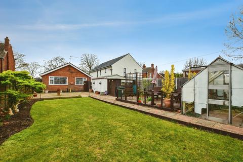 2 bedroom detached bungalow for sale, Burgh Road, Skegness