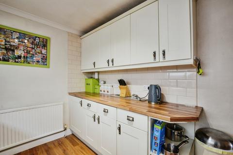 2 bedroom detached bungalow for sale, Burgh Road, Skegness