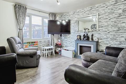 2 bedroom terraced house for sale, Reaside Crescent, Birmingham, B14