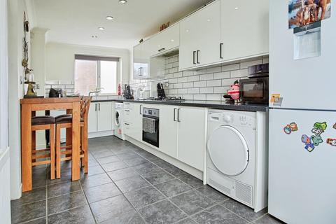 2 bedroom terraced house for sale, Reaside Crescent, Birmingham, B14