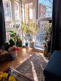 2 bedroom flat for sale, Eastway, London E9