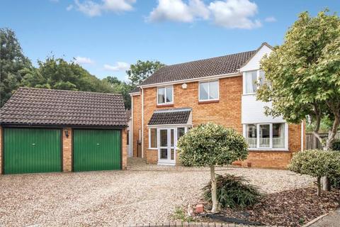 4 bedroom detached house for sale, Harebell Close, Swindon, Wiltshire, SN25 1RZ