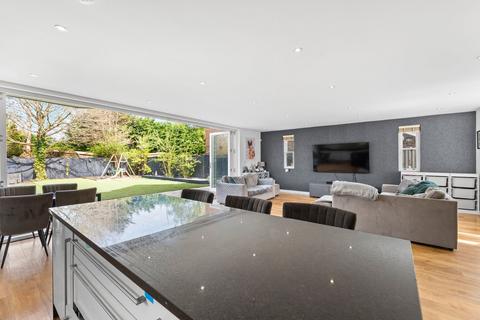 4 bedroom detached house for sale, Brier Lea, Tadworth KT20