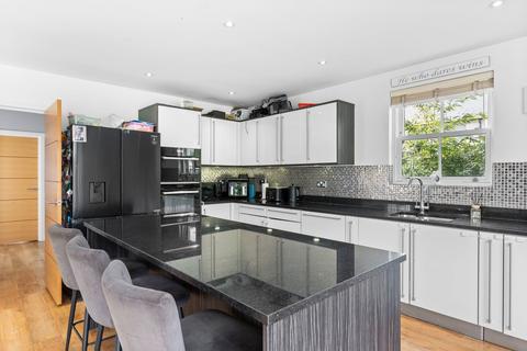 4 bedroom detached house for sale, Brier Lea, Tadworth KT20