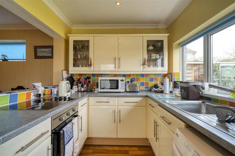 undefined, Meadow Close, Stalbridge