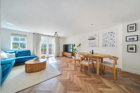 4 bedroom detached house for sale, Millbrook Lane, Exeter