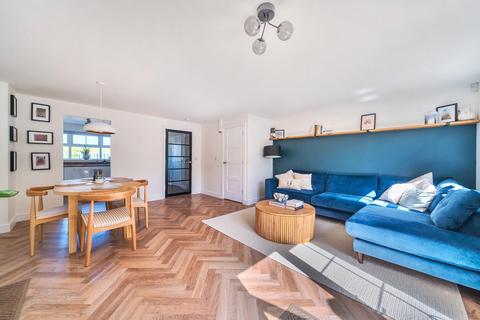 4 bedroom detached house for sale, Millbrook Lane, Exeter