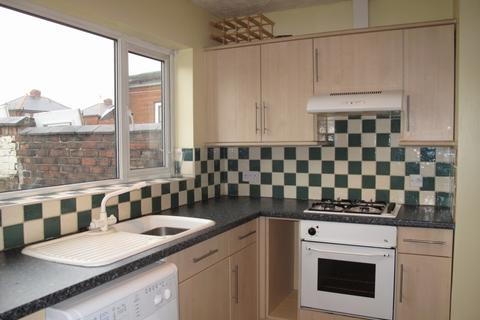 2 bedroom terraced house to rent, Downall Green Road Ashton In Makerfield Wigan