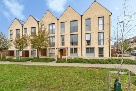 Terraced house - Charger Road, CAMBRIDGE, Cambridgeshire, CB2