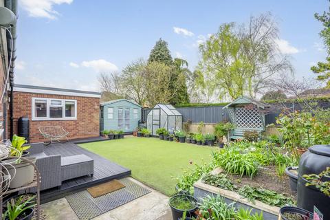 5 bedroom detached bungalow for sale, Howard Drive, Rawcliffe, York