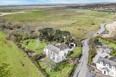 4 bedroom detached house for sale, Pont-Y-Cob Road, Gowerton, Swansea