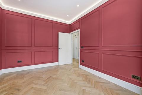 3 bedroom terraced house for sale, Scotts Road, London E10