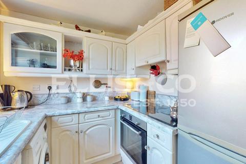 Studio for sale, Chartwell Close, Greenford, UB6