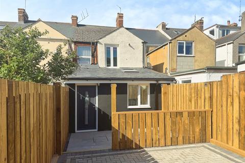 2 bedroom flat for sale, Withycombe Road, Devon EX8