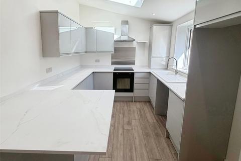 2 bedroom flat for sale, Withycombe Road, Devon EX8