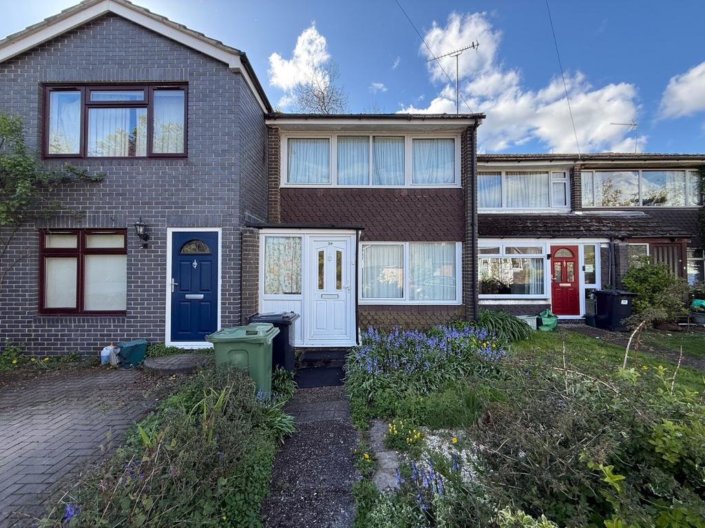 Angel Mead, Woolhampton, Reading... 2 bed terraced house for sale - £ ...