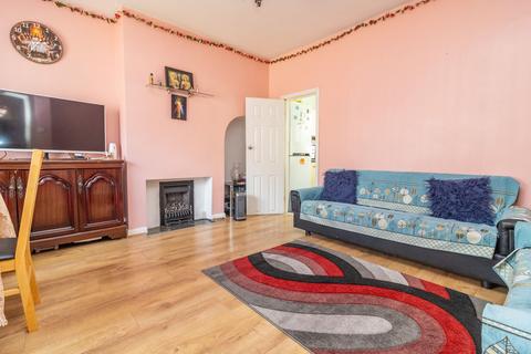 3 bedroom semi-detached house for sale, Astill Drive, Leicester, LE4