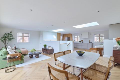 4 bedroom penthouse to rent, 174 Hills Road, Cambridge CB2
