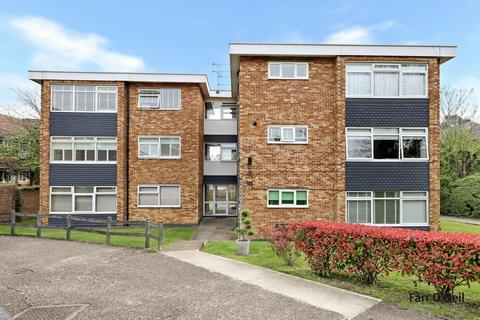 2 bedroom apartment for sale, Cedar Close, Buckhurst Hill, IG9